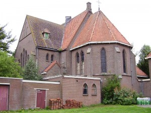 800px-Oude_Antoniuskerk_Zwartemeer